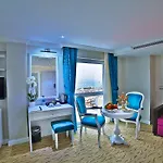 Ξενοδοχείο Glamour Sirkeci 4*