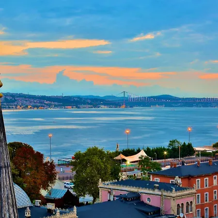 Ξενοδοχείο Glamour Sirkeci 4*