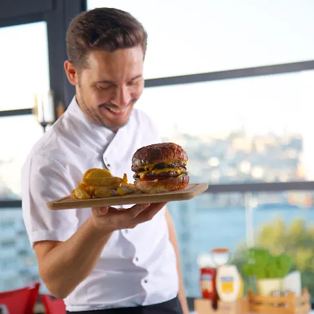 جلامور إسطنبول سركجي 4*