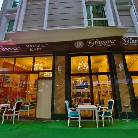 Glamour Hotell 4*